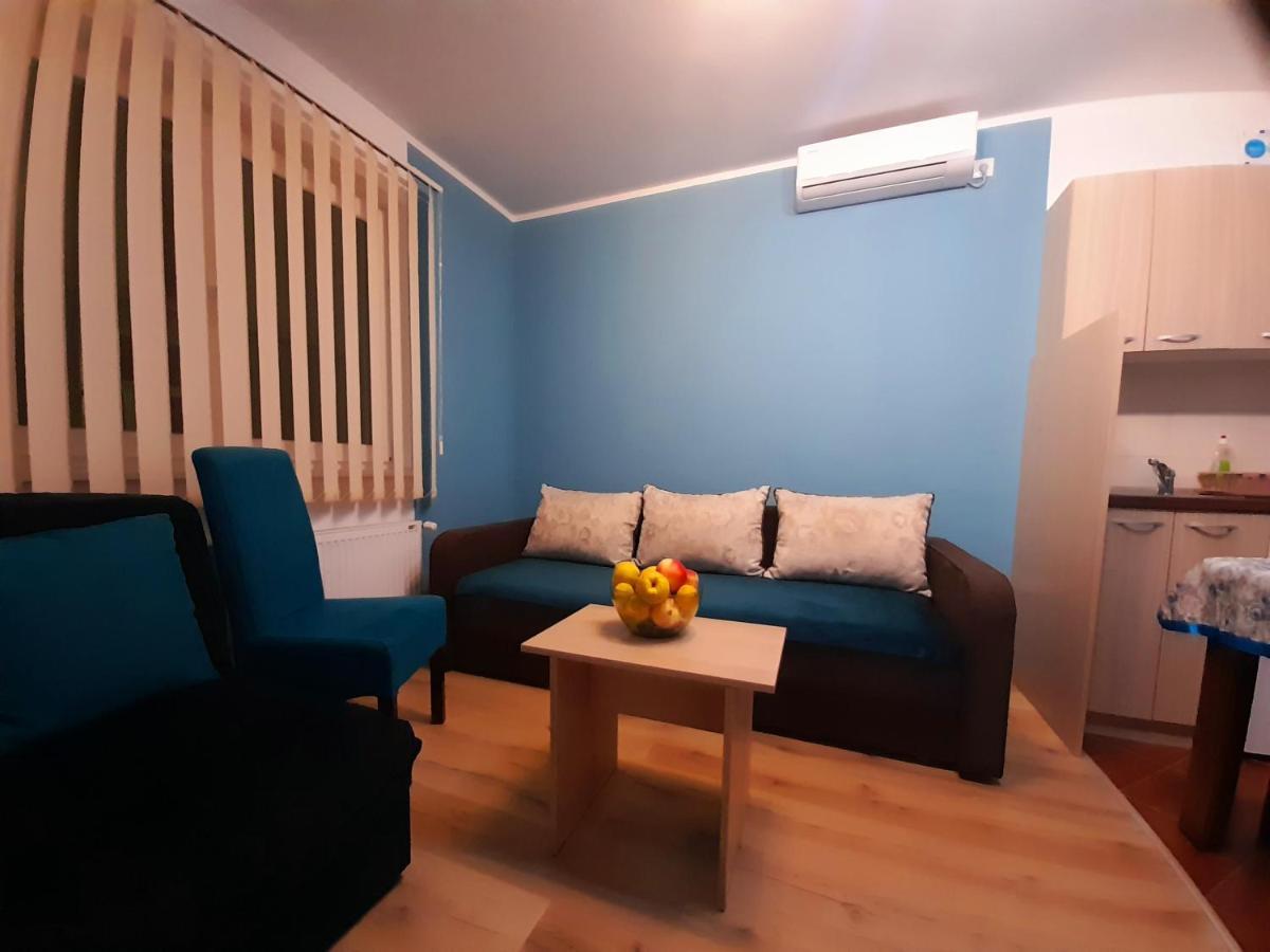 Kety Apartments Kragujevac Chambre photo