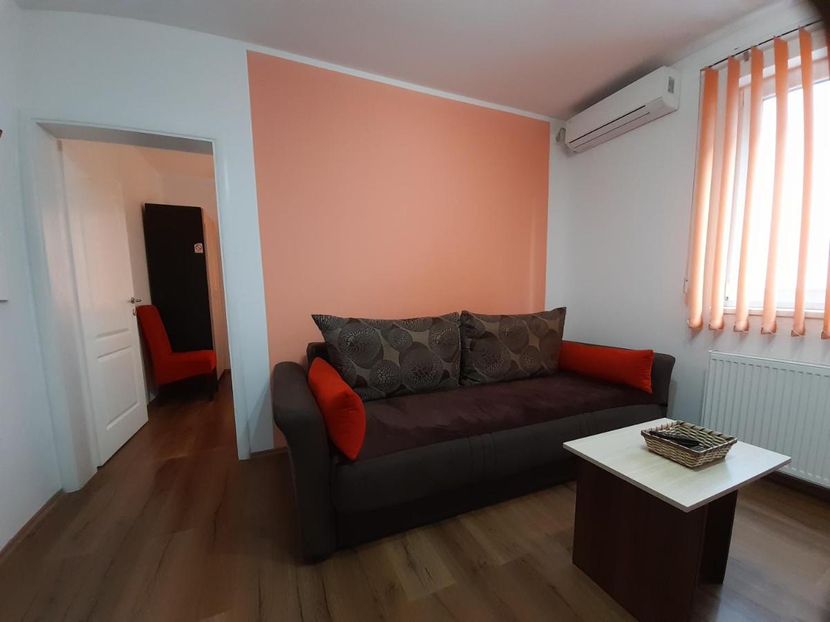 Kety Apartments Kragujevac Extérieur photo