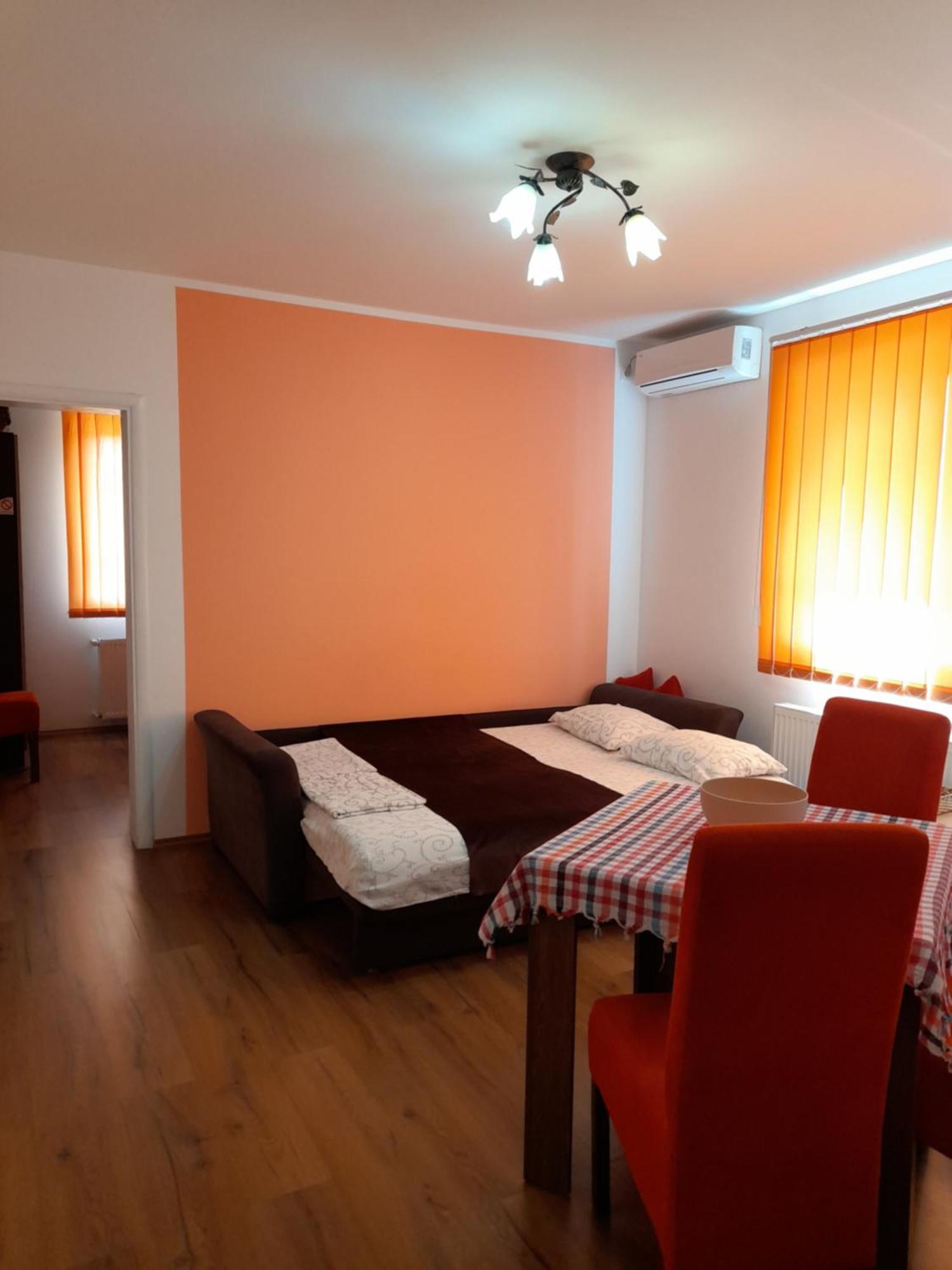 Kety Apartments Kragujevac Chambre photo